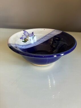 Studio Pottery Bowl In Blue and Natural Swirl With Flower